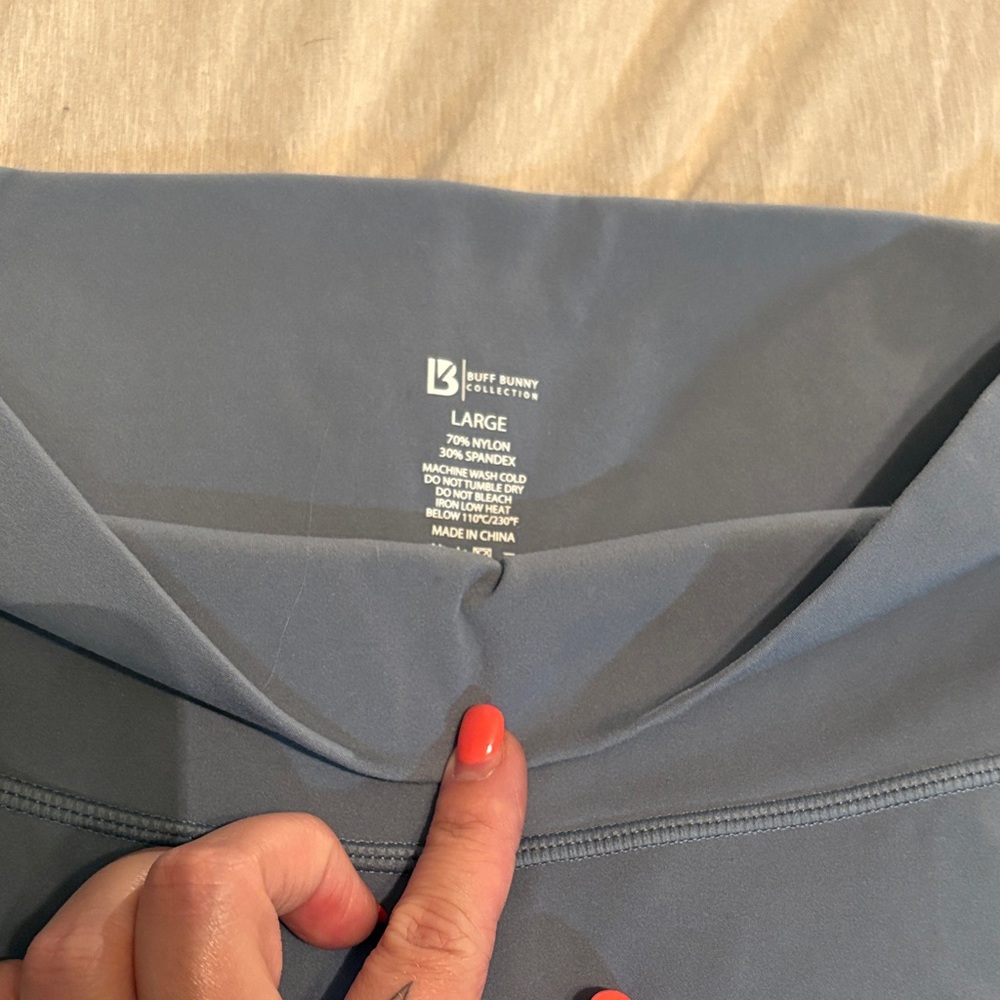 Buff Bunny Blue leggings.